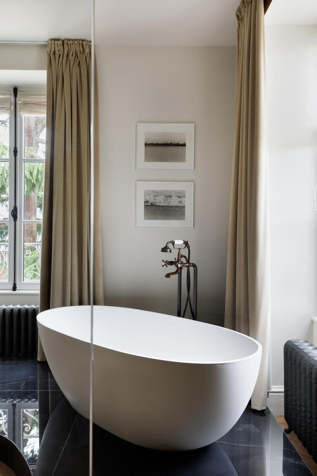 Bed & Breakfast Clos Du Cedre - D'hotes D'exception, Luxury A Dinan